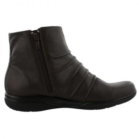 Clarks Women Easy On And Off Back Zipper Winter Dress Casual Boots - Image 7
