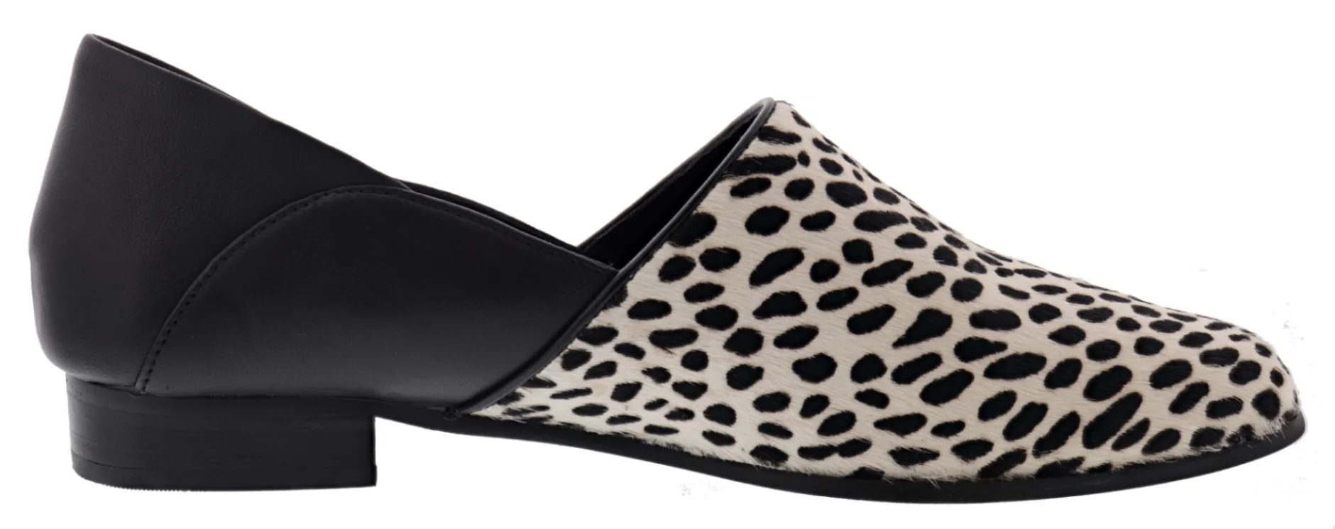 Clarks Women's Pure Tone Black Dressy Flats - Image 7